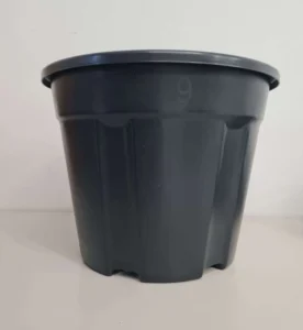 Vaso Plus nero capacità 9 litri